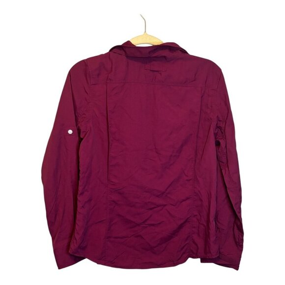Duluth Trading Shirt Women's Size Small Button Down Casual Outdoor Maroon Purple - Picture 2 of 3